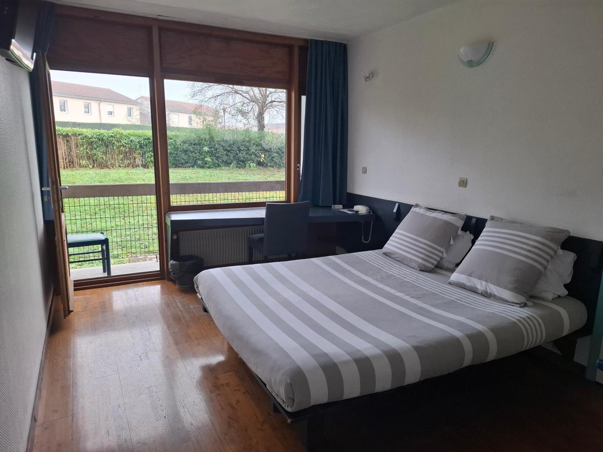 Hotel Restaurant Cirius Montrond-les-Bains Luaran gambar